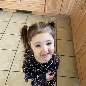 Meet your Posher, Emilia